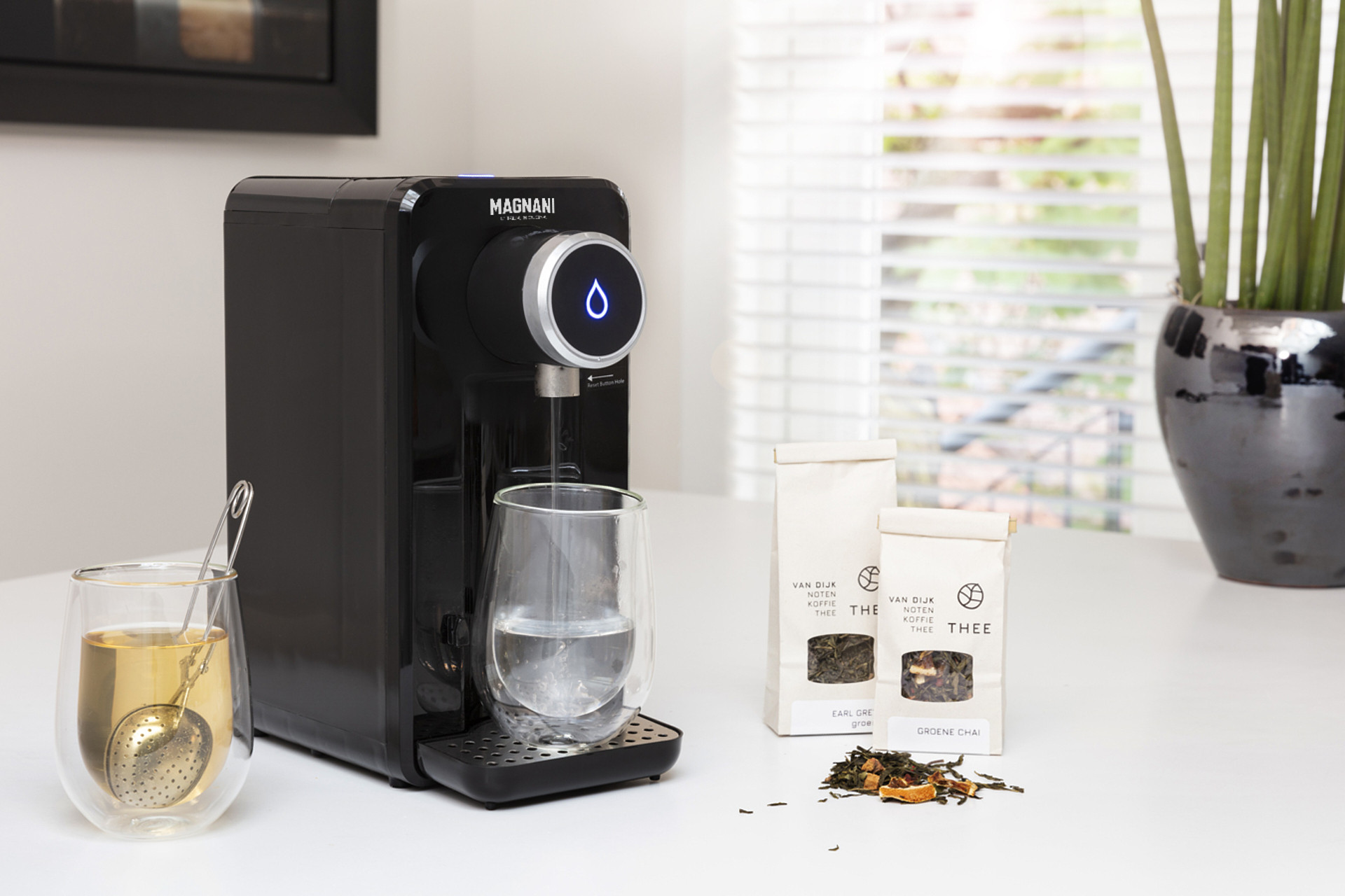 Magnani kokend water dispenser 2,5L