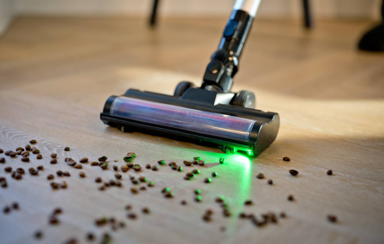 Nexxt 2-in-1 draadloze cycloonstofzuiger met knikfunctie 