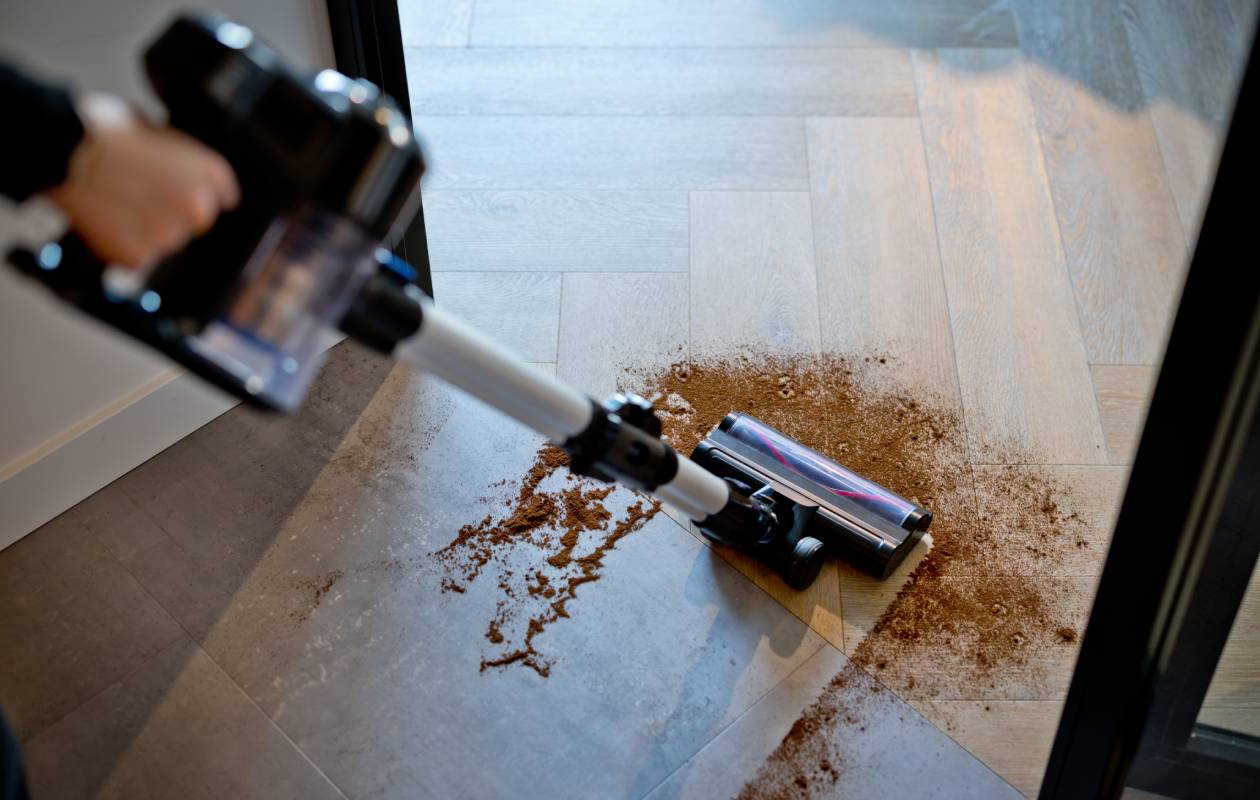 Nexxt 2-in-1 draadloze cycloonstofzuiger met knikfunctie 