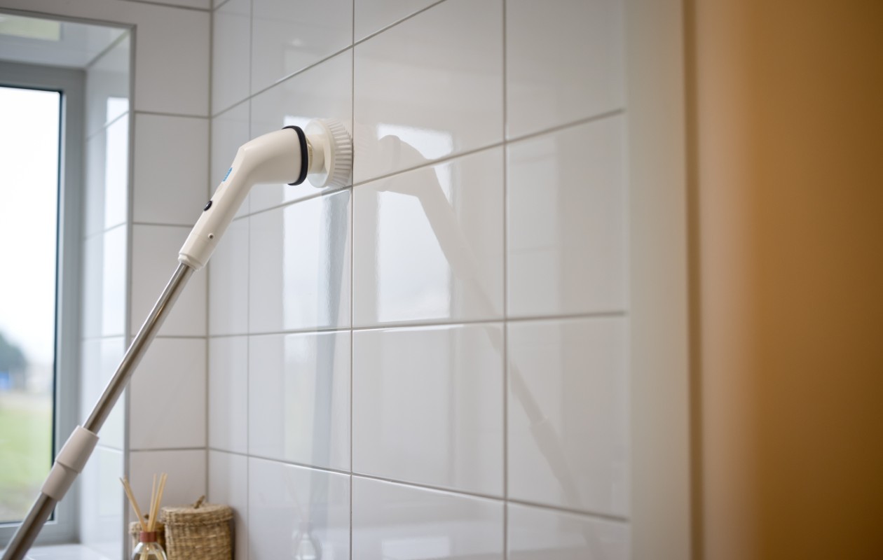 Shine 7 in 1 Elektrische Schrobber