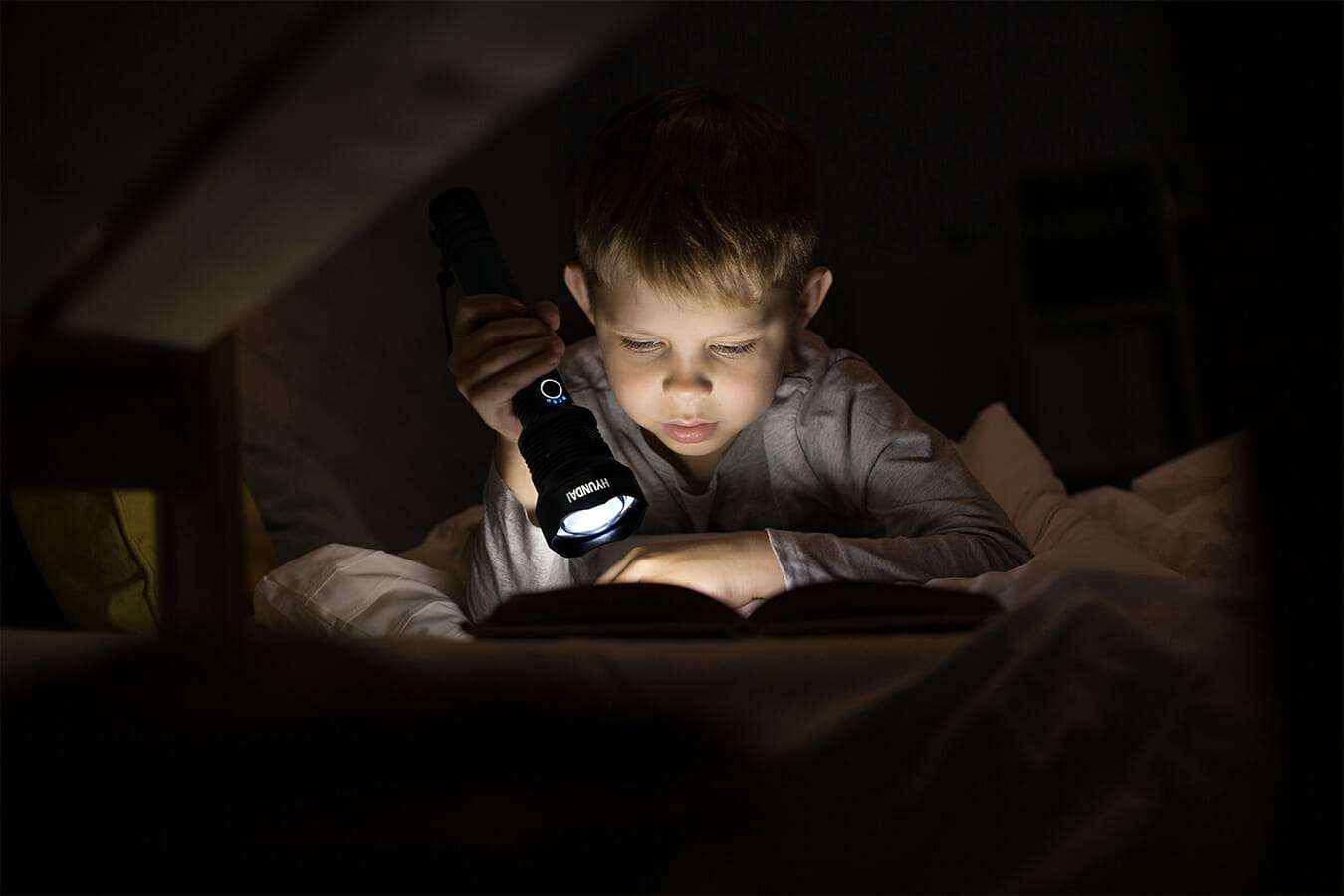 Hyundai Lighting - Lampe de poche en aluminium rechargeable via USB