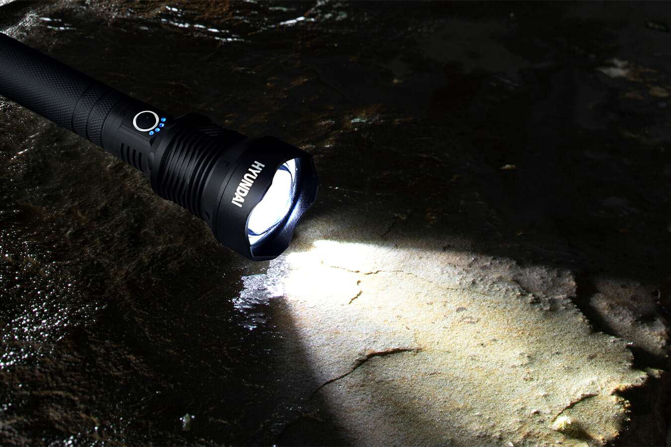 Hyundai Lighting - Lampe de poche en aluminium rechargeable via USB