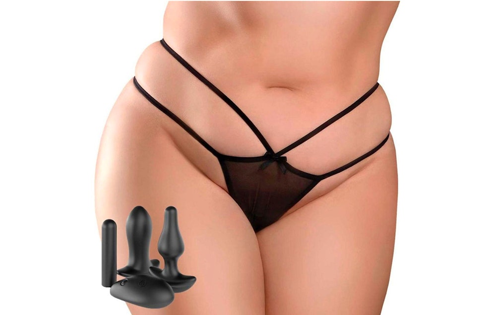  2 sexy slips XL-XXL met 2 buttplugs + erotisch speeltje + afstandsbediening