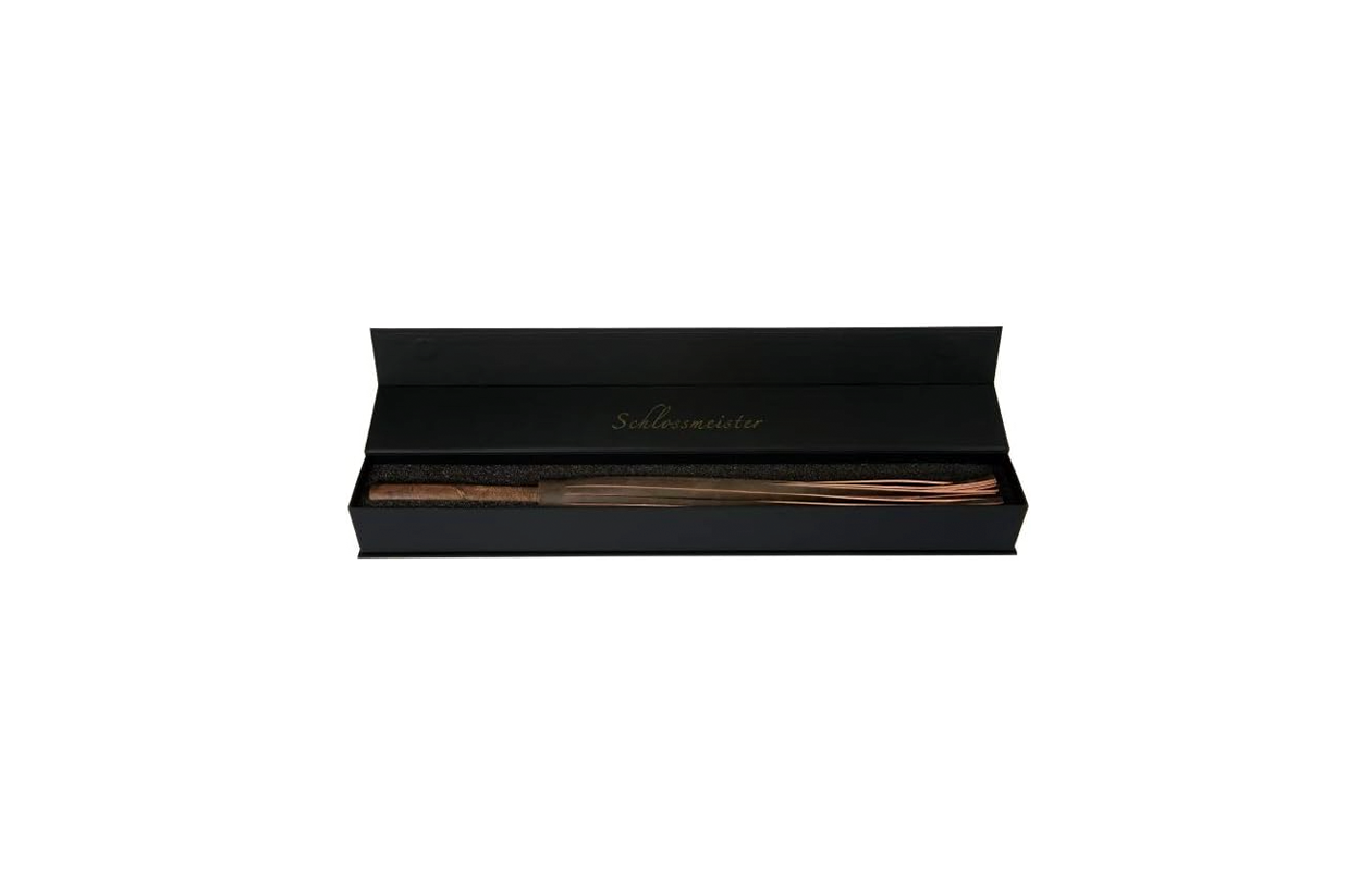 Stijlvolle Lodbrock zweep van hout en leer