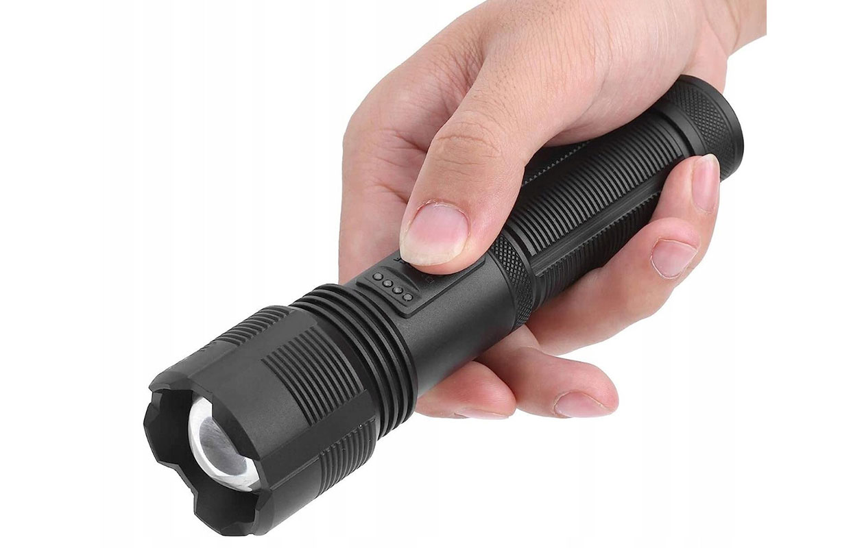 Lampe de poche rechargeable Blazora