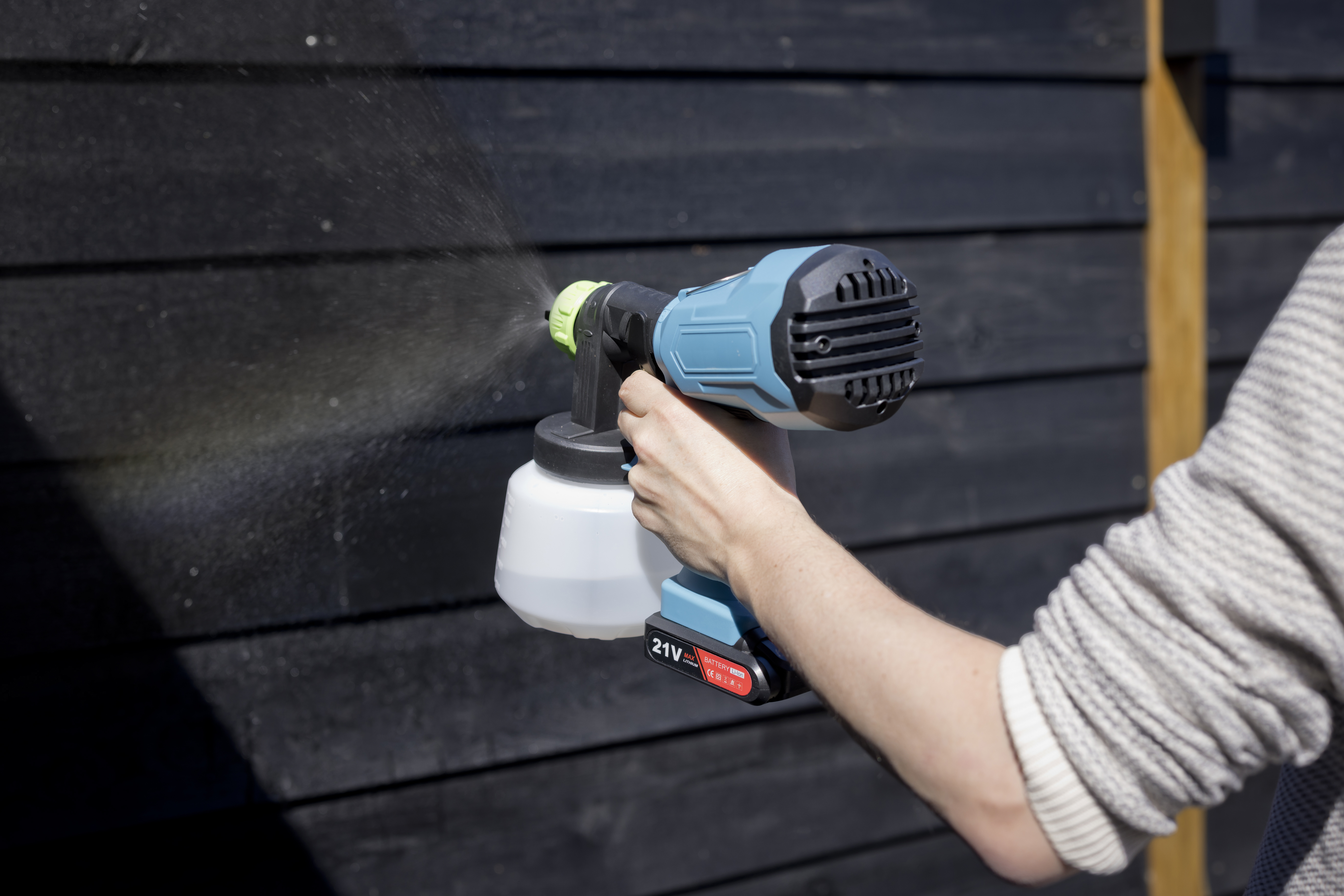 QLT - verfspuit met accu