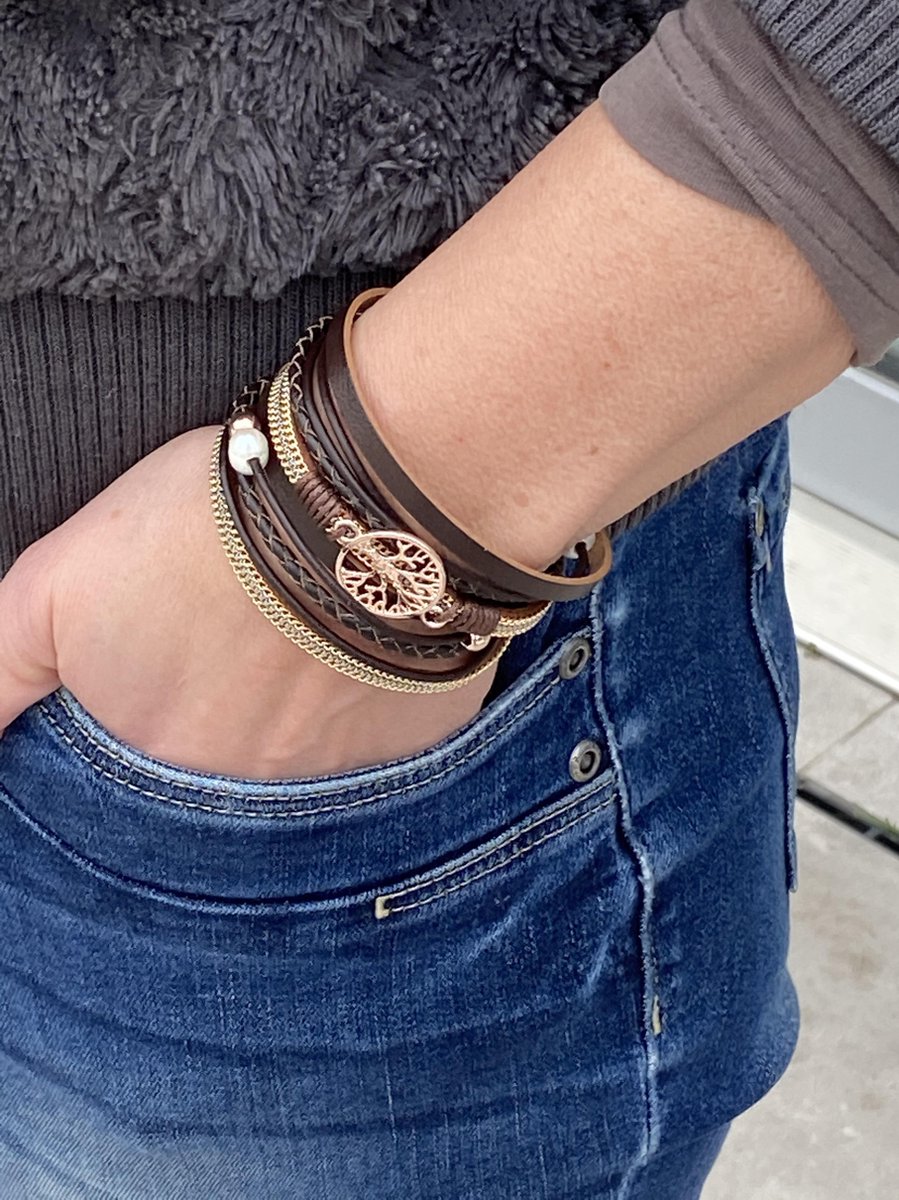 Leren wikkelarmband bruin met levensboom en rosegouden details 20,5cm