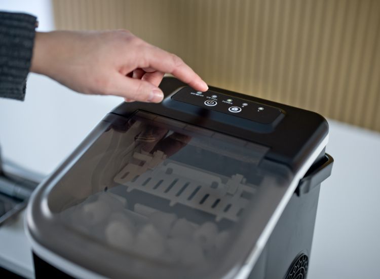 QLT Ijsblokjesmachine