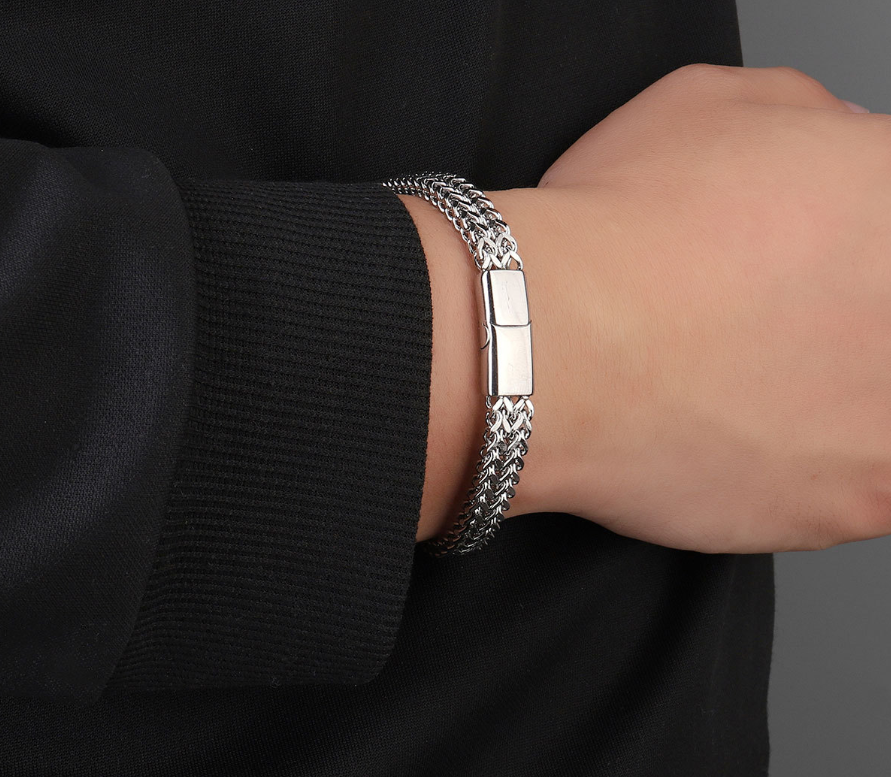 Schakelarmband met magnetische sluiting