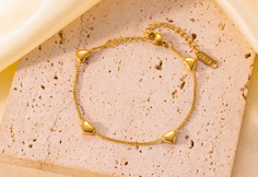 Armband verguld goud met hartjes