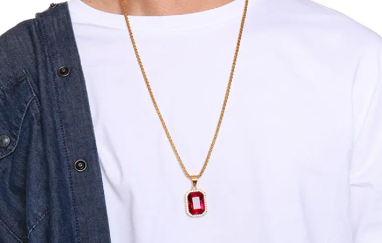 HYKS Royale Goudkleurige RVS ketting met rode steen (60 cm)