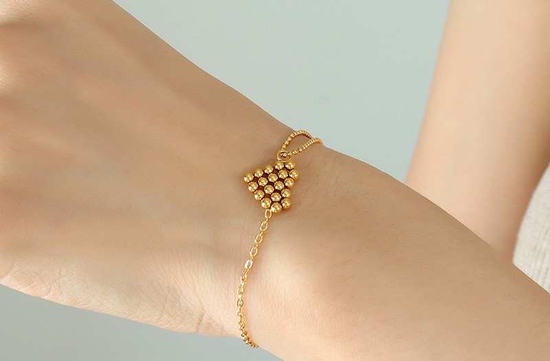 Stijlvolle Armband met Speelse Hartjes Bedel van Balletjes