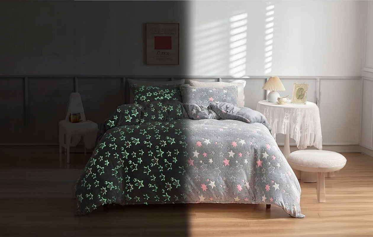 Blankglow fleecedeken met glow-in-the-dark sterren