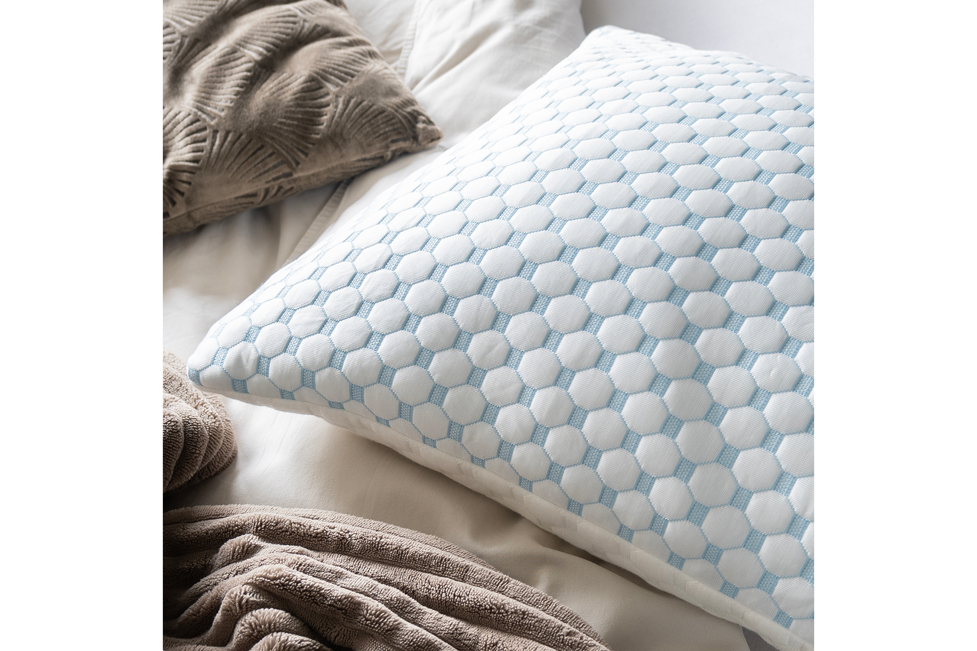 BREND BR-2233 Aanpasbaar Hoofdkussen voor Elk Type Slaper – 50 x 70 cm