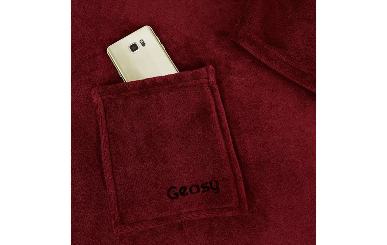 Geasy Fleece Deken met mouwen - 135 X 180 - Rood