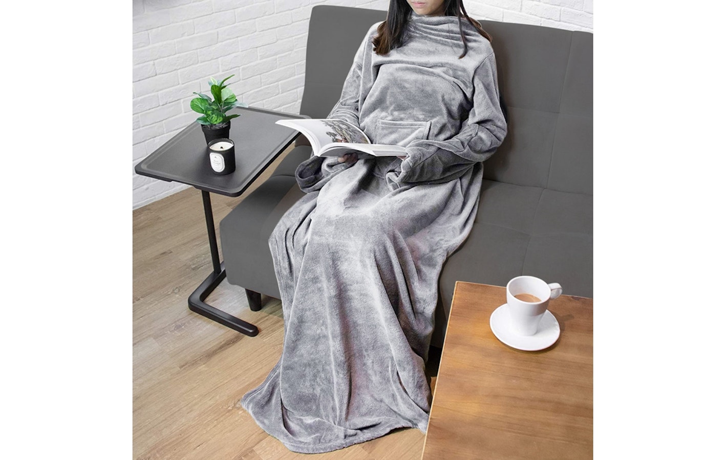 Fleece deken met mouwen - 135x180 - Grijs