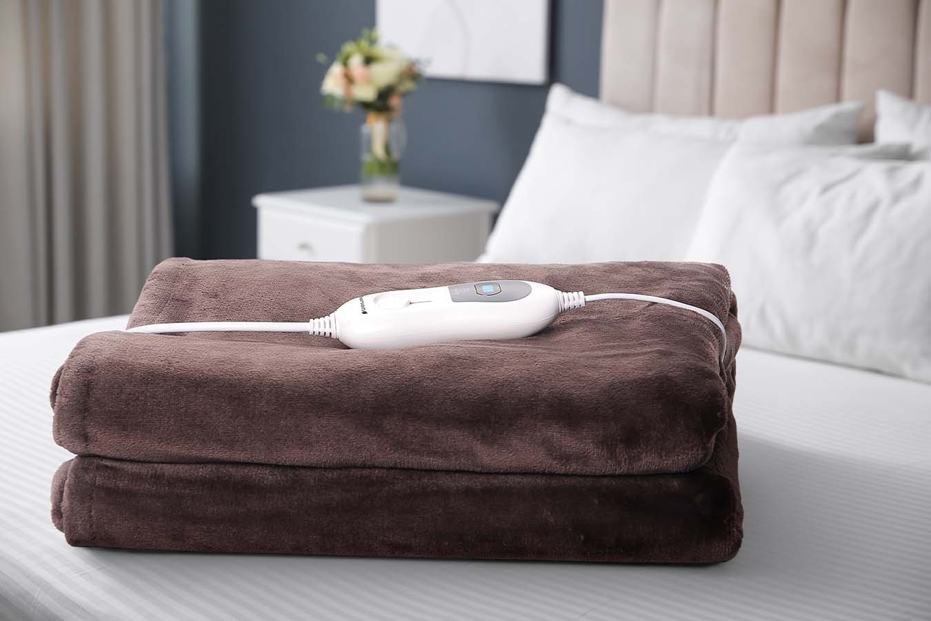 Larson - Elektrisch fleece deken - 160x120 cm - Bruin