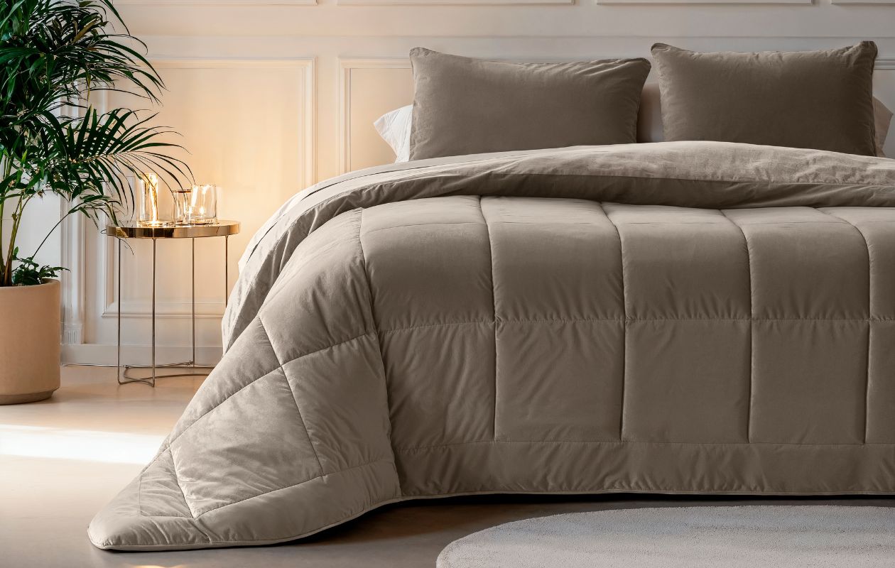 Sleeptime All-in One Lazy Velvet Dekbed 240 x 200