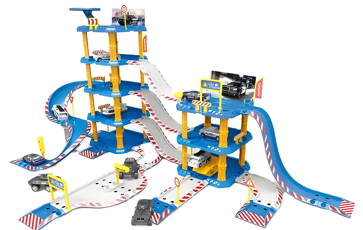 Grote politiebureau garage met 4 verdiepingen