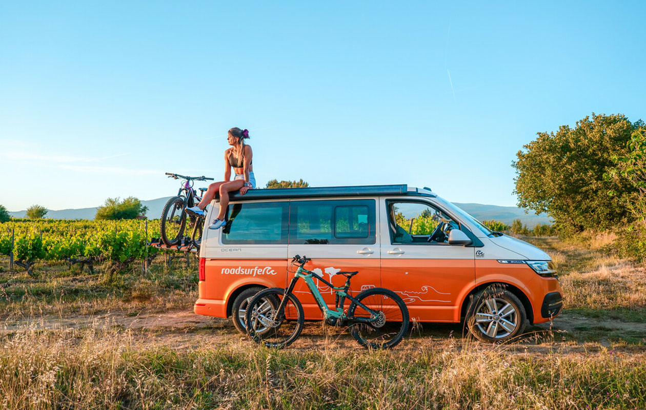 Camper huren en reizen met €100 korting + gratis fietsendrager