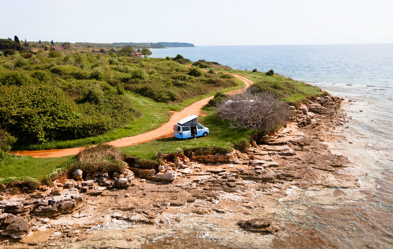 Camper huren en reizen met €100 korting + gratis fietsendrager