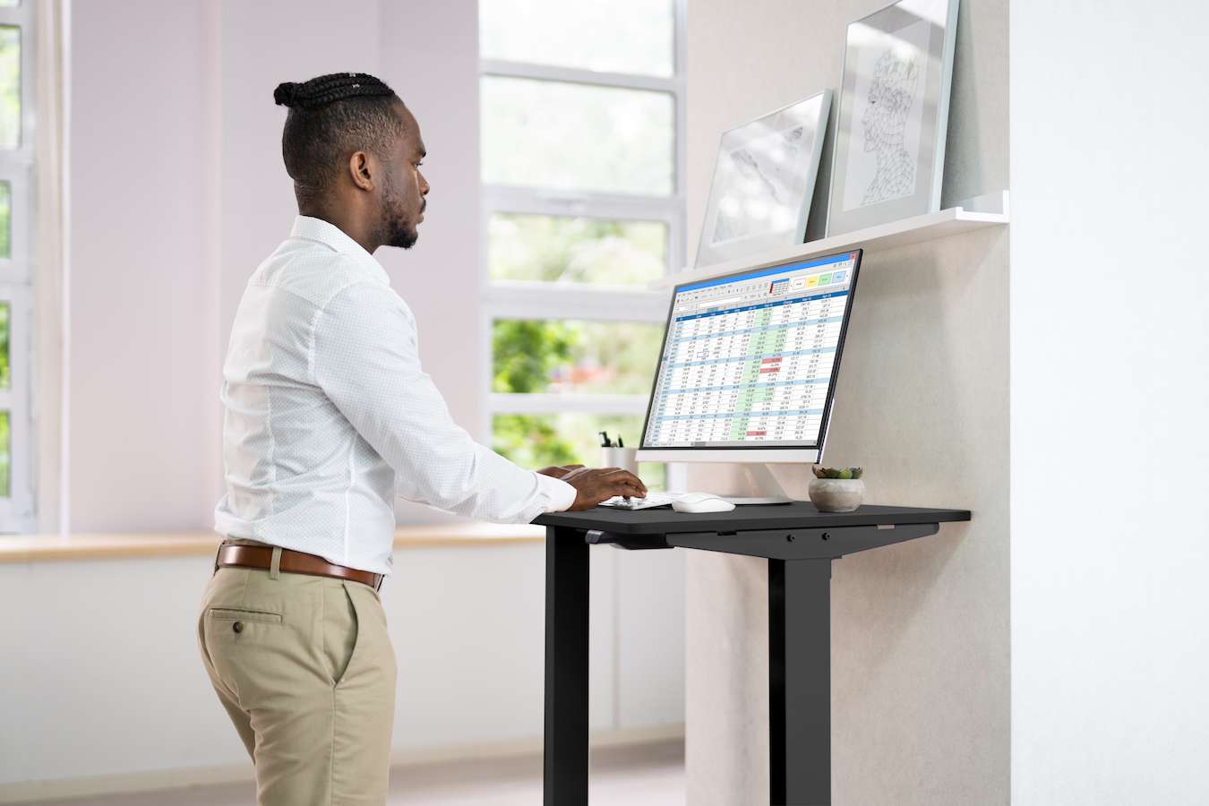 Feel Furniture - Elektrisch verstelbaar bureau - 140x70cm - Zwart