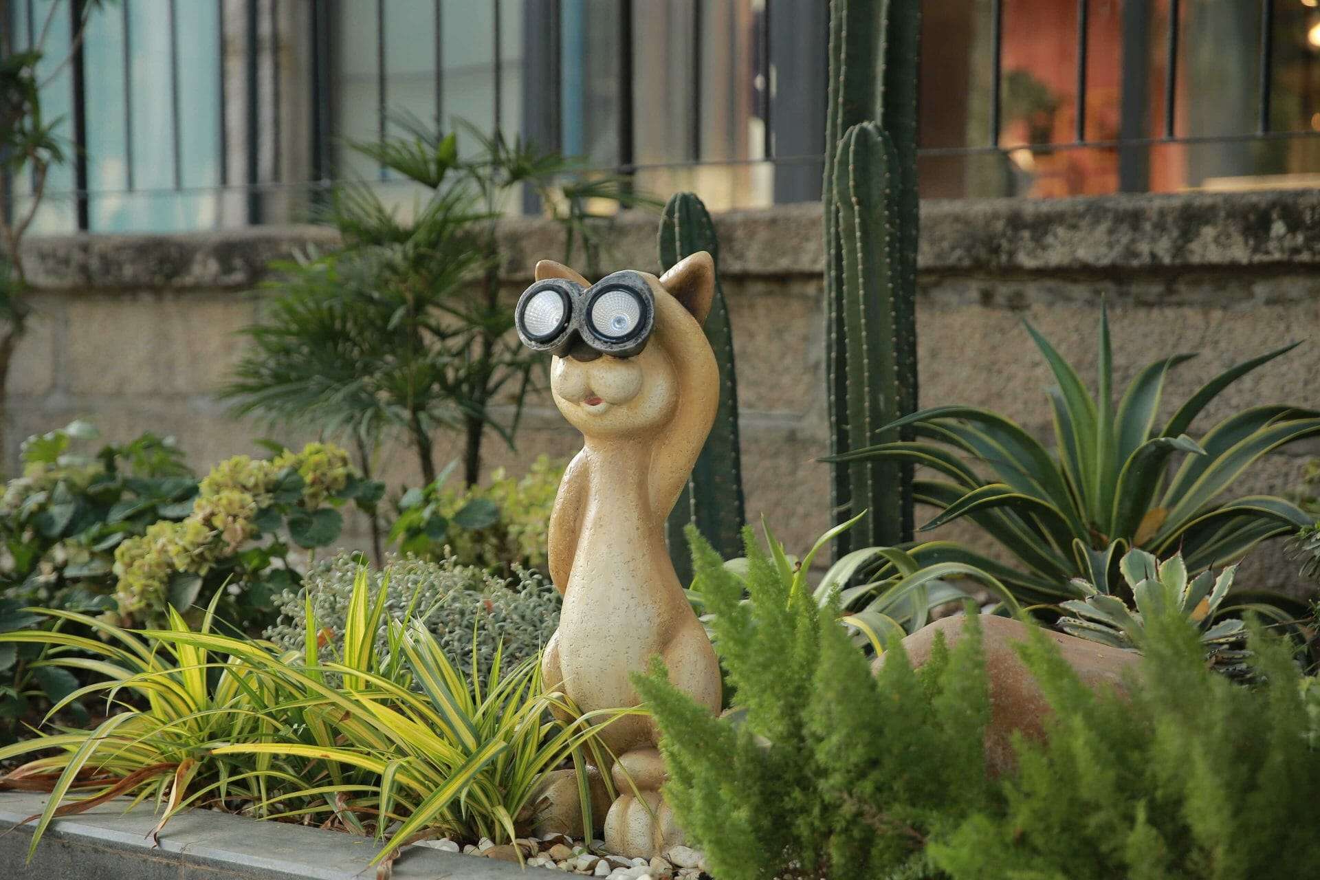 Green Series - Chat solaire XL avec jumelles et éclairage LED