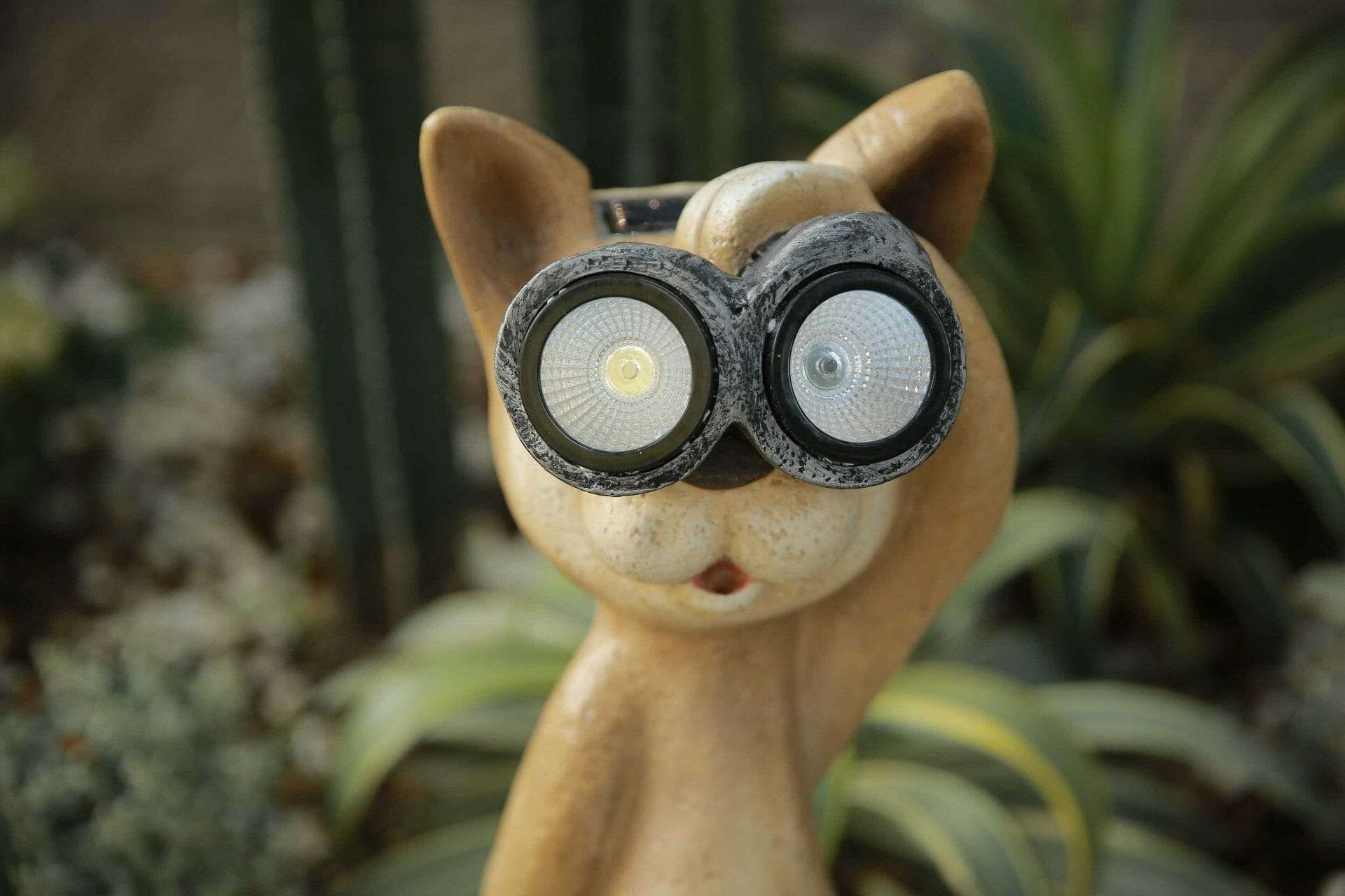 Green Series - Chat solaire XL avec jumelles et éclairage LED