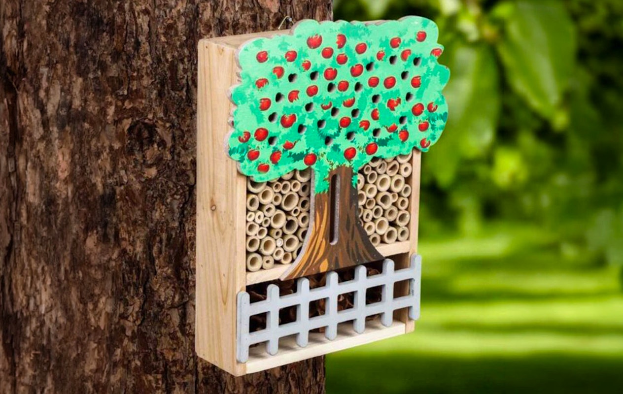Insect Boom HI Insectenhotel - Boom met korting | VakantieVeilingen