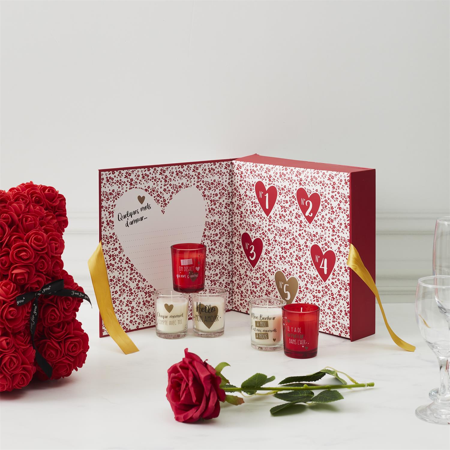 Liefdes cadeaubox met 5 kaarsen Valentijn cadeau 