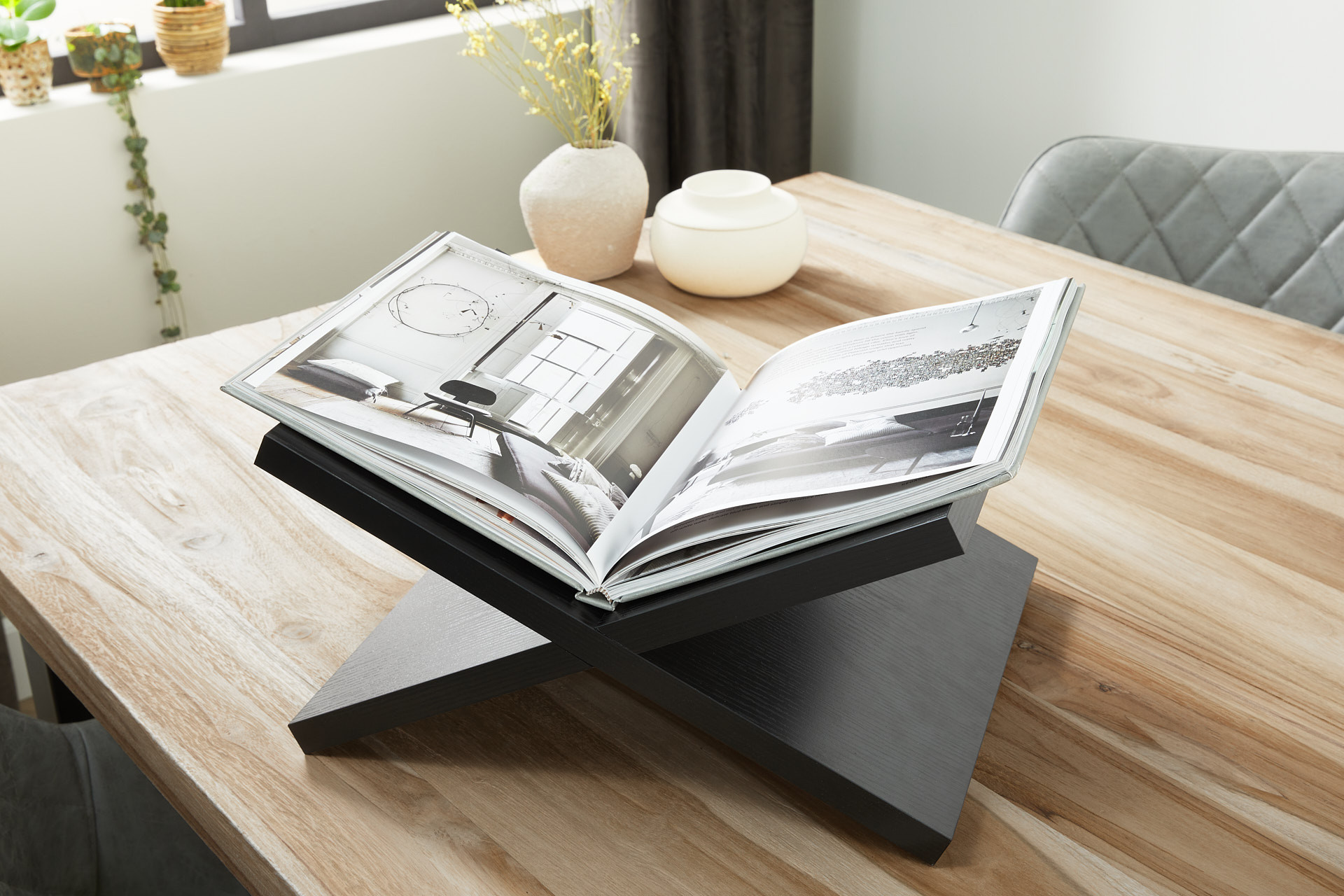 Lifa Living boekenstandaard Reims