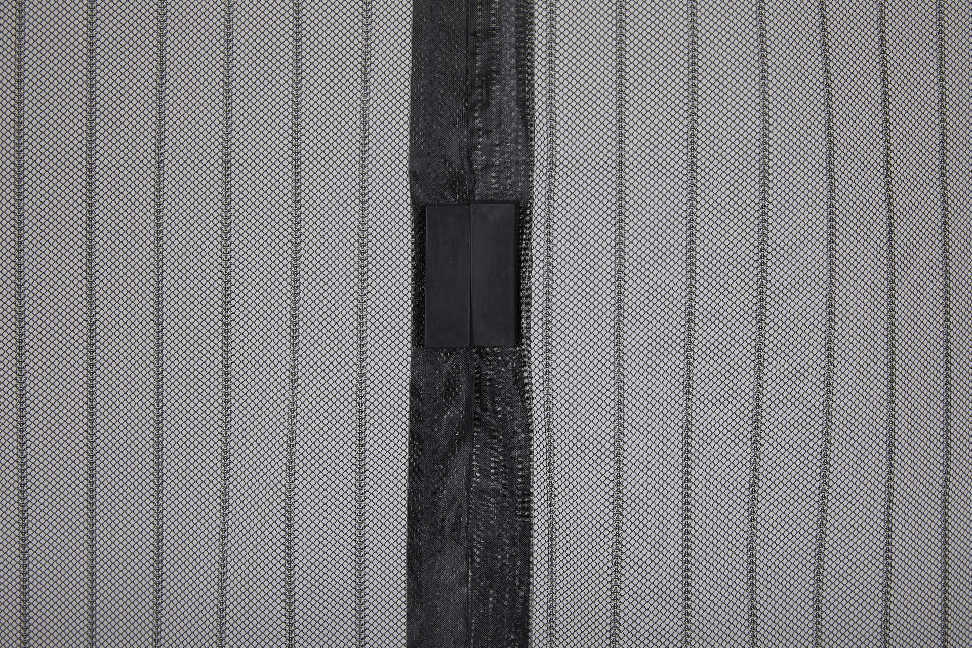 Mascot Online Bug Away Zwart