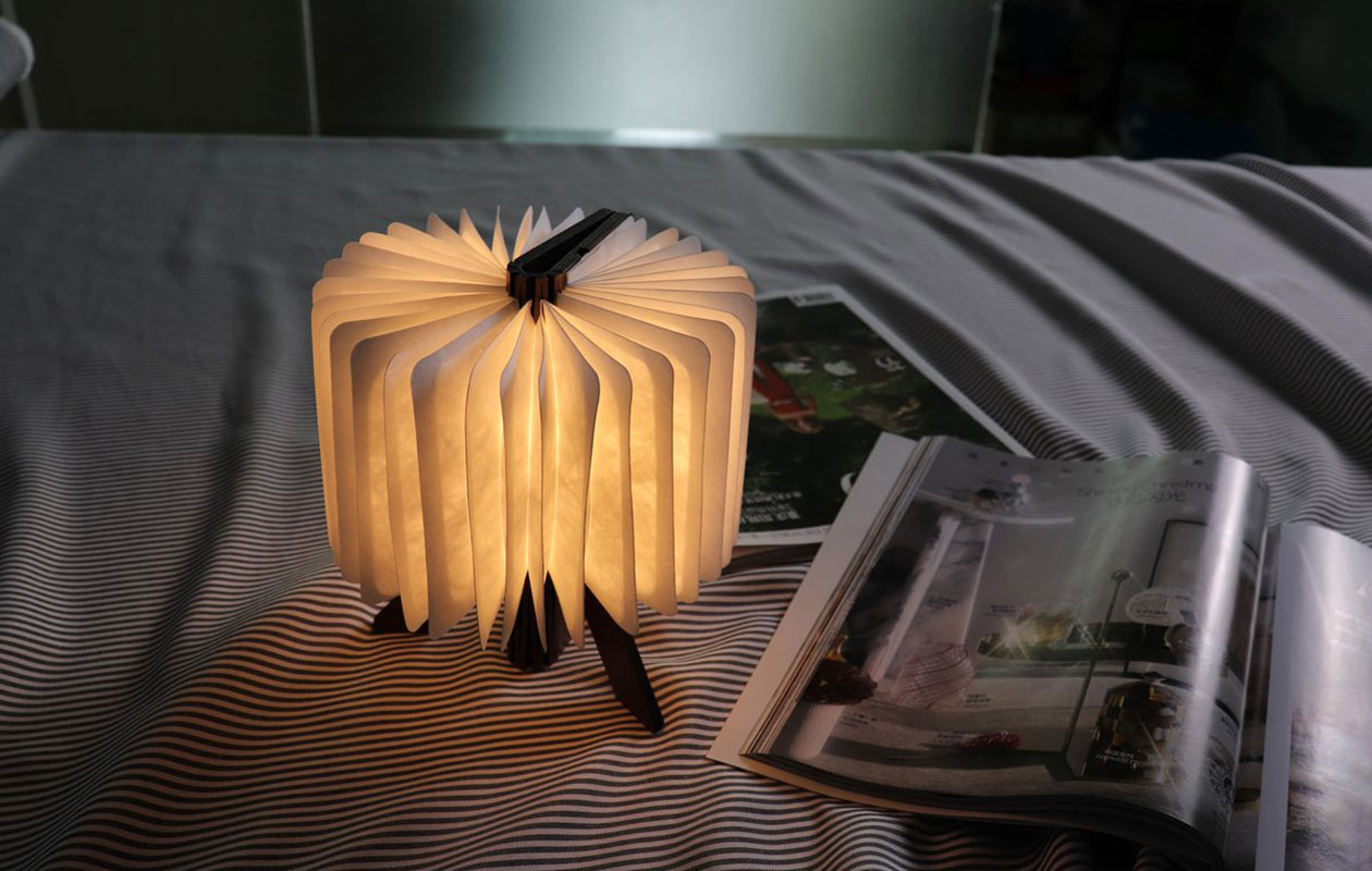 SINJI R-shape Book Lamp