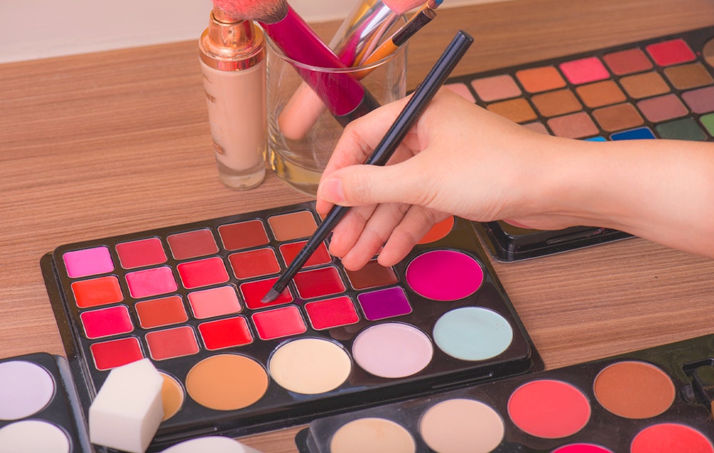 Make-up workshop op een locatie naar keuze (2p.)