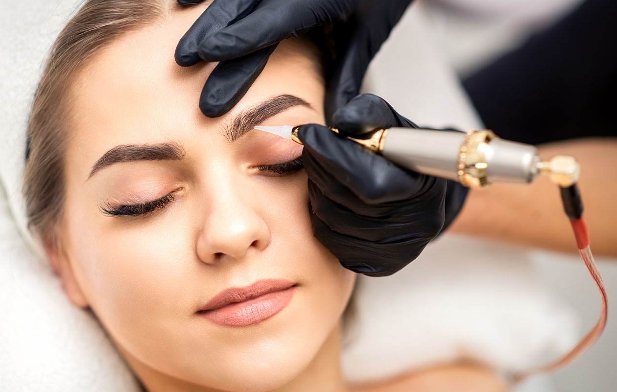 €100 korting op een permanente make-up behandeling – locatie naar keuze