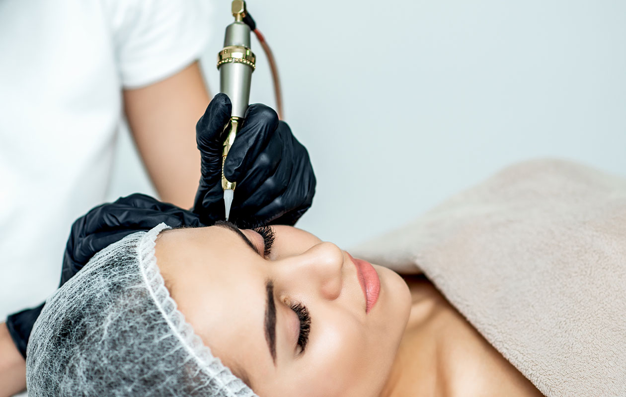 €100 korting op een permanente make-up behandeling – locatie naar keuze