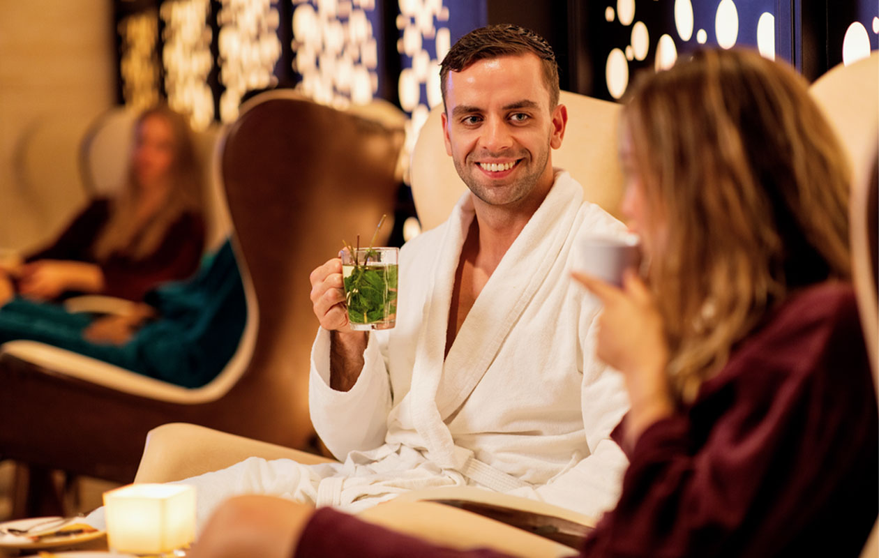 Entrée à la journée au BLUE Wellness Resort Zeeland (2 personnes)