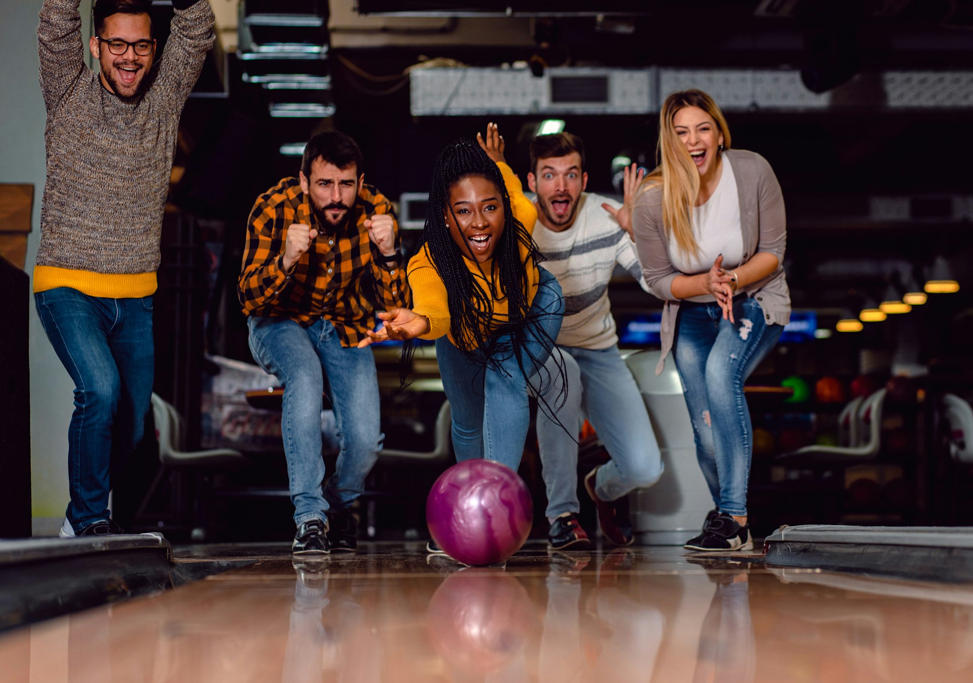 Strike! Waarom bowlen het perfecte uitje is voor iedereen
