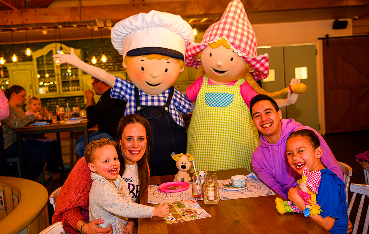 3 of 4 nachten in een Fien & Teun Boerderij 6P incl. babybed op Familie Resort Molenwaard!