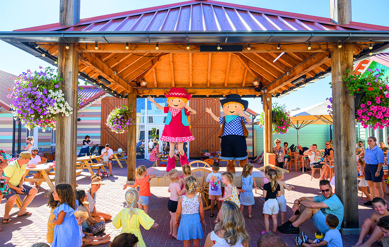 3 of 4 nachten in een Fien & Teun Boerderij 6P incl. babybed op Familie Resort Molenwaard!