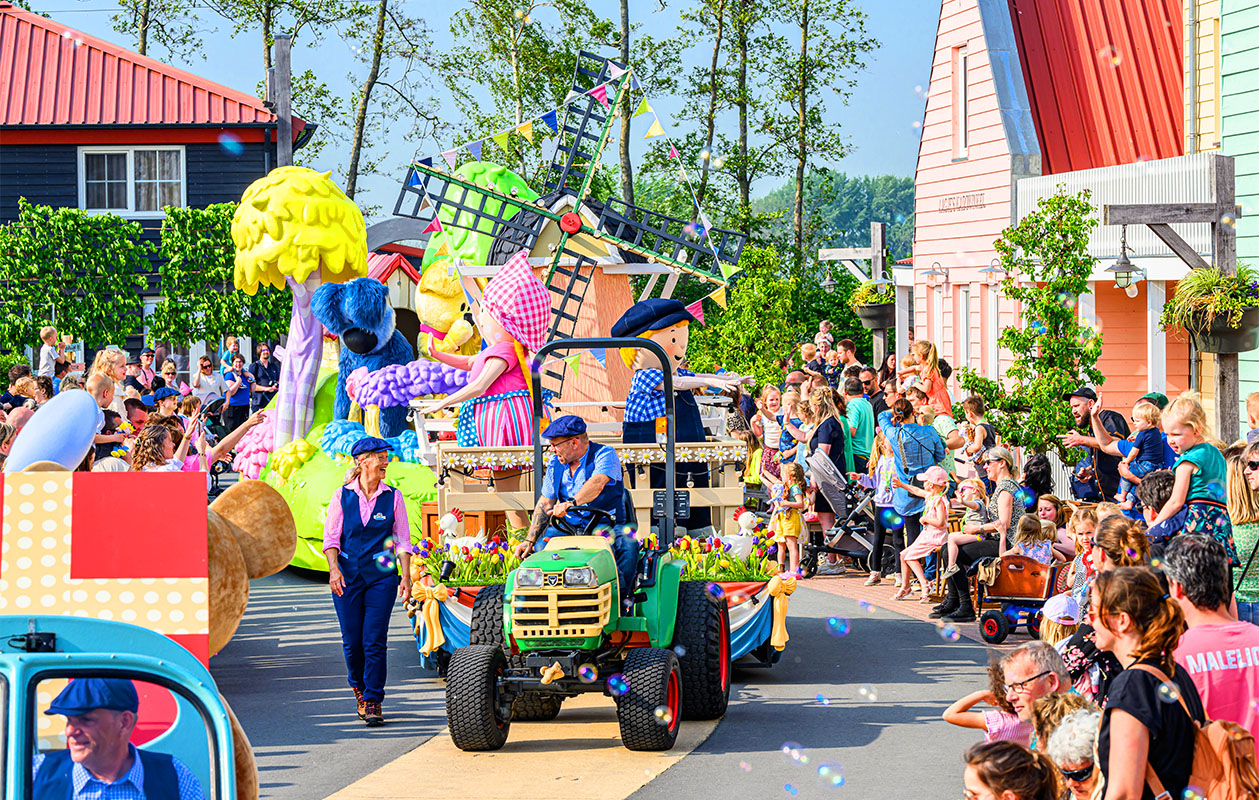 3 of 4 nachten in een Fien & Teun Boerderij 6P incl. babybed op Familie Resort Molenwaard!