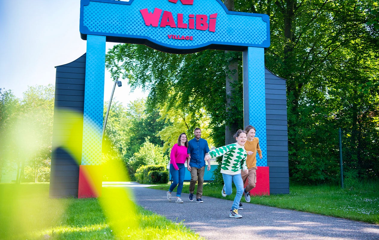 Verblijf 1 nacht in Walibi Village in een 4-persoons bungalow