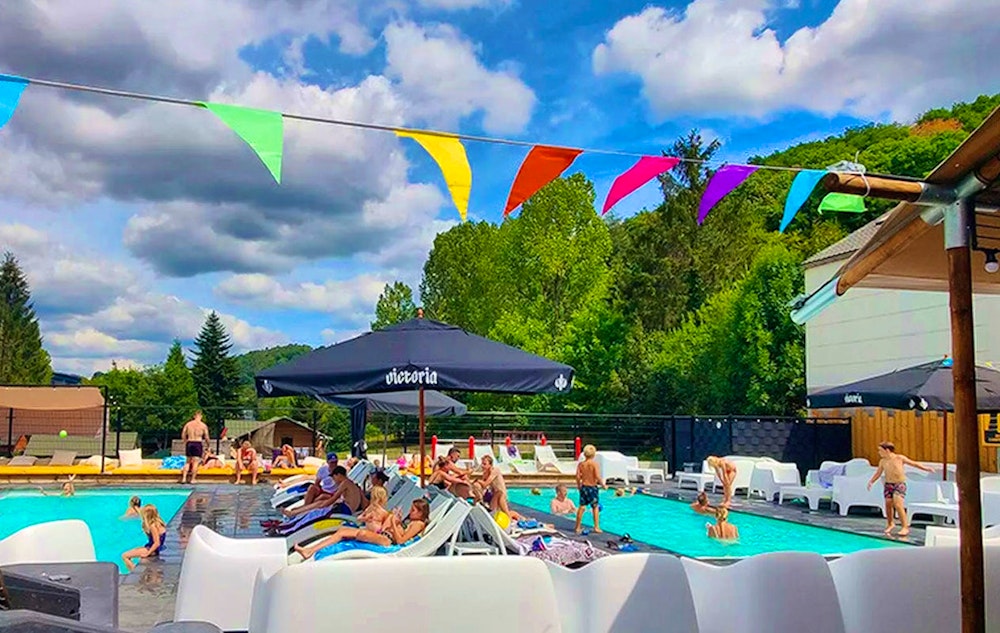 Beleef het voorjaar in een Feelgood Lodge in de Belgische Ardennen