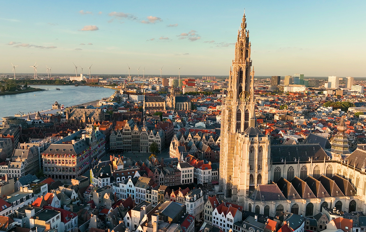 GoVolta-treinretour naar Antwerpen (1 persoon)