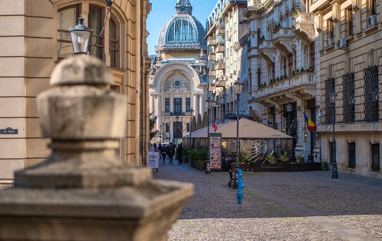 Retourvlucht naar keuze binnen Europa (2p.)