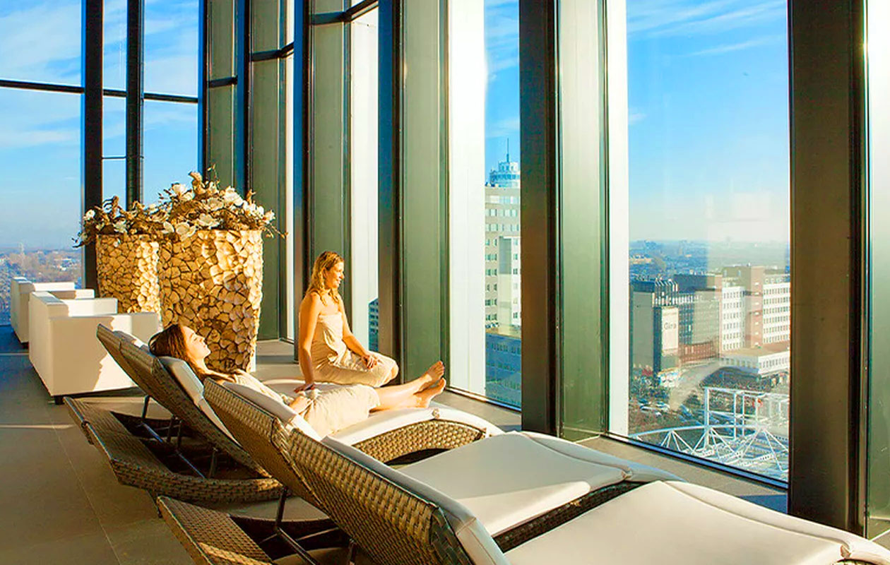 Dagentree BLUE Wellnessresort Leiden (2p.)