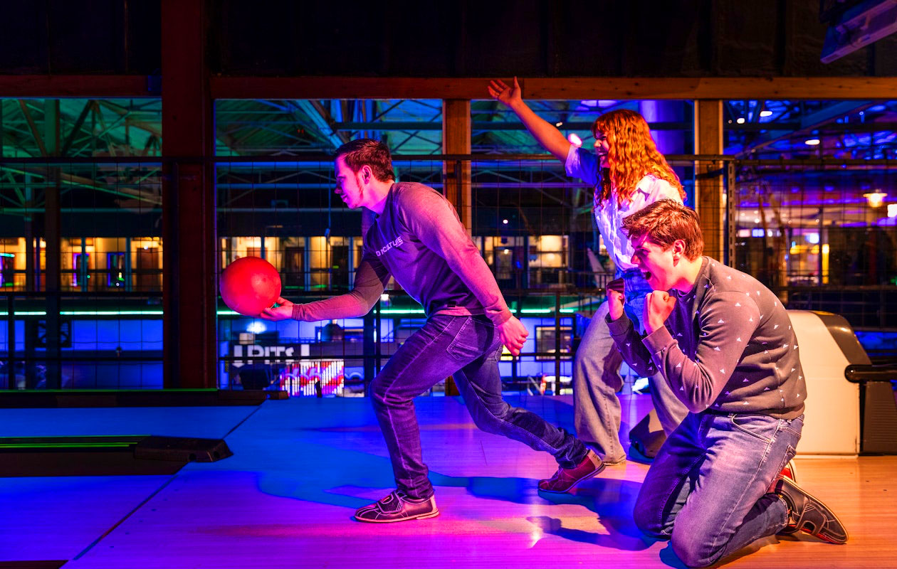 1 uur bowlen bij De Voltage in Tilburg