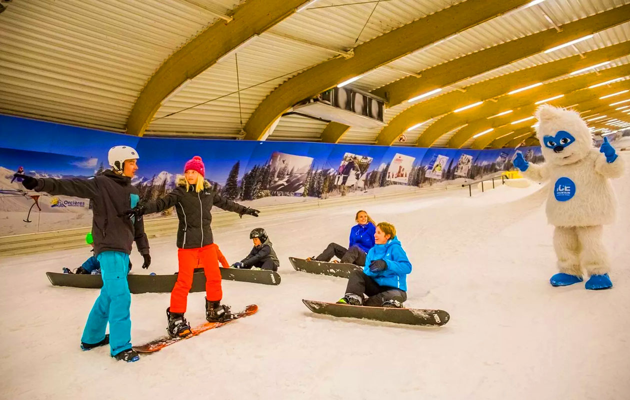 Hele dag skiën of snowboarden bij Ice Mountain (2p.)