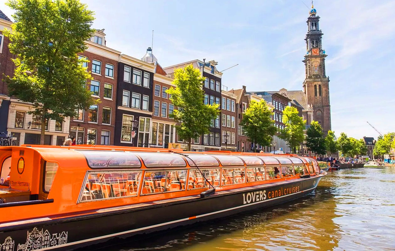 Rondvaart door Amsterdam met LOVERS Canal Cruises (2p.)