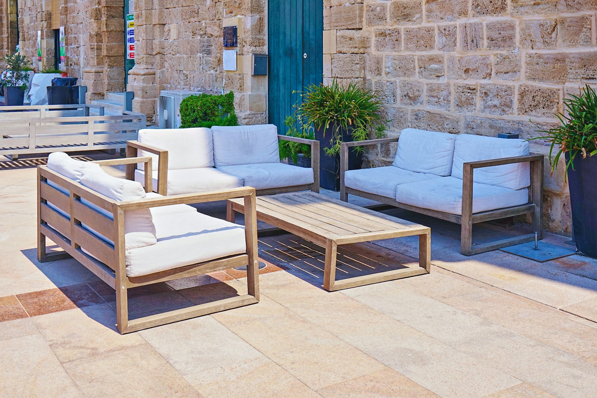 Zo kies je de perfecte loungeset voor jouw tuin of balkon